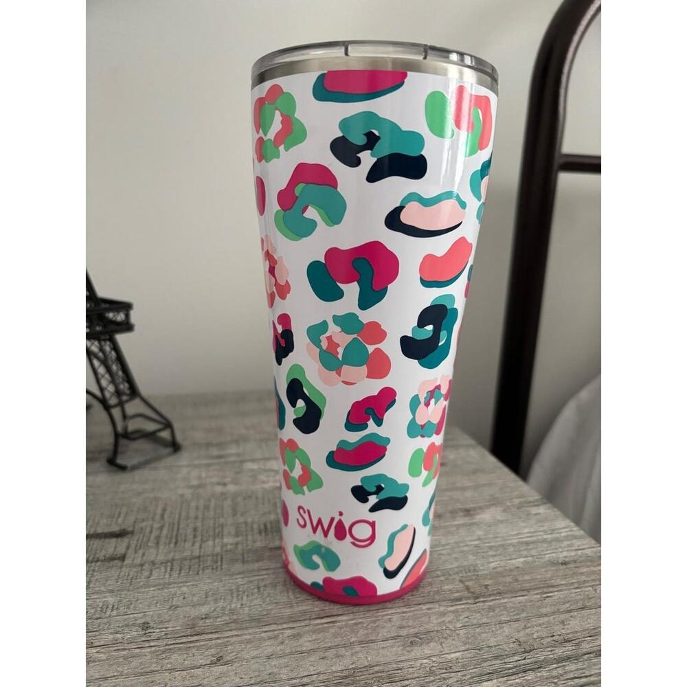 Swig Tumbler Leopard Print White Pink Teal Green 30 oz Insulated Cup